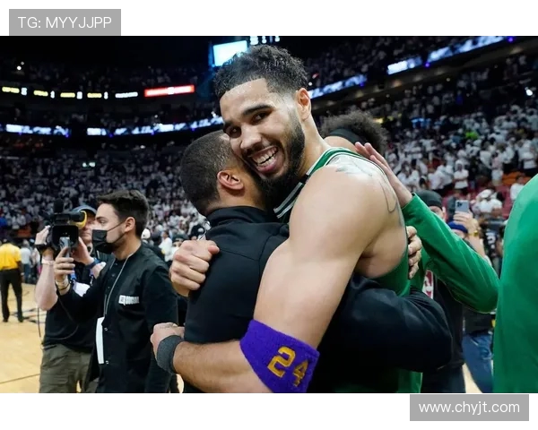 塔图姆60分缅怀科比绿军逆转尼克斯创历史新高